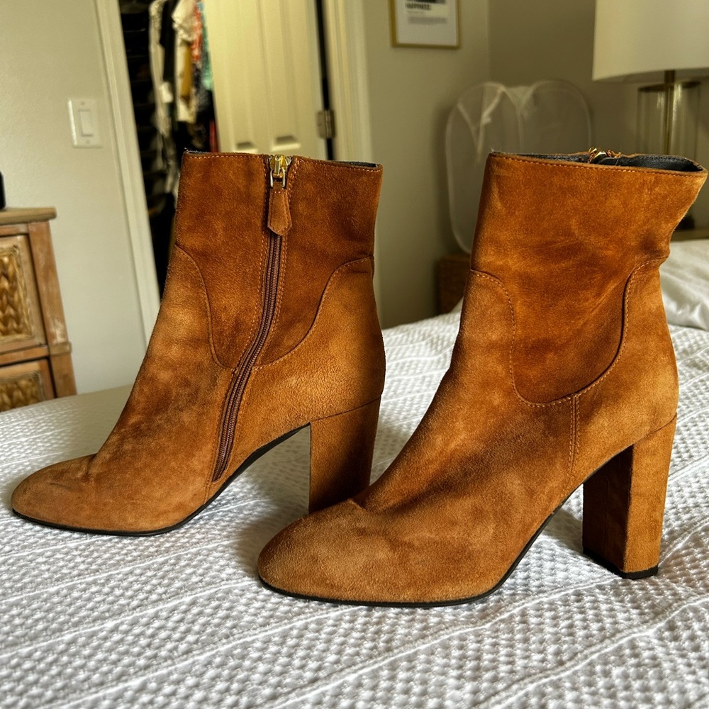 LK Bennett Suede Booty - Picture 2 of 5